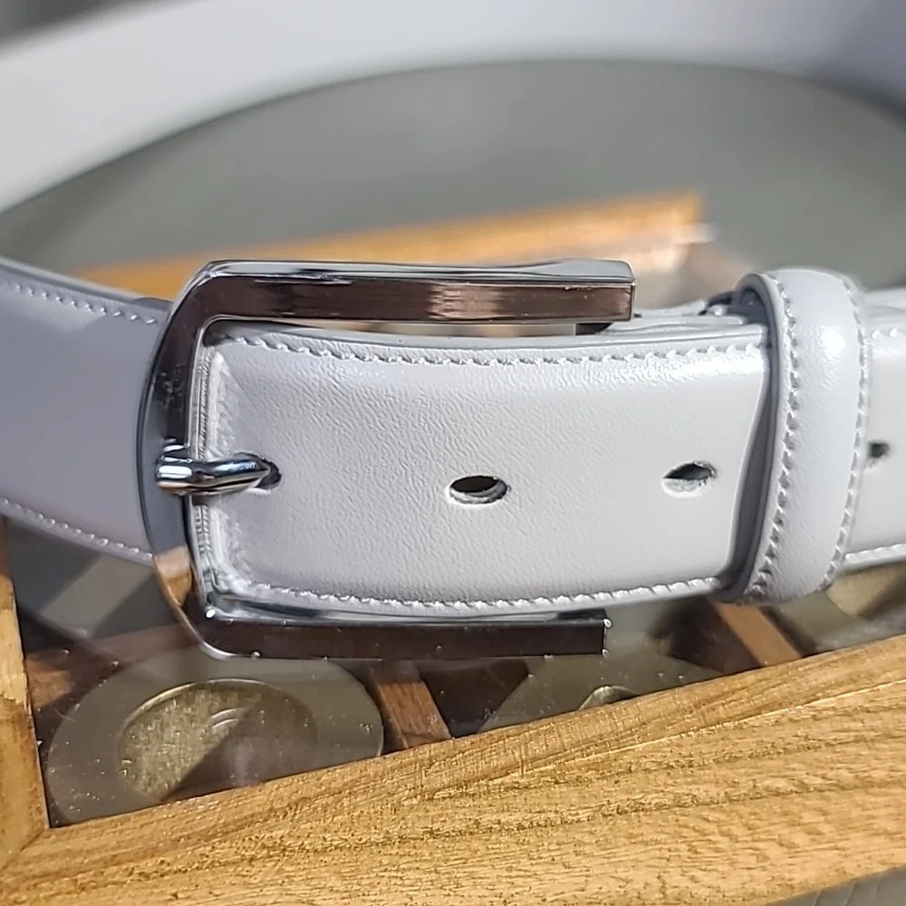 Falari Light Gray Men's Leather Belt - Classic Smooth Finish